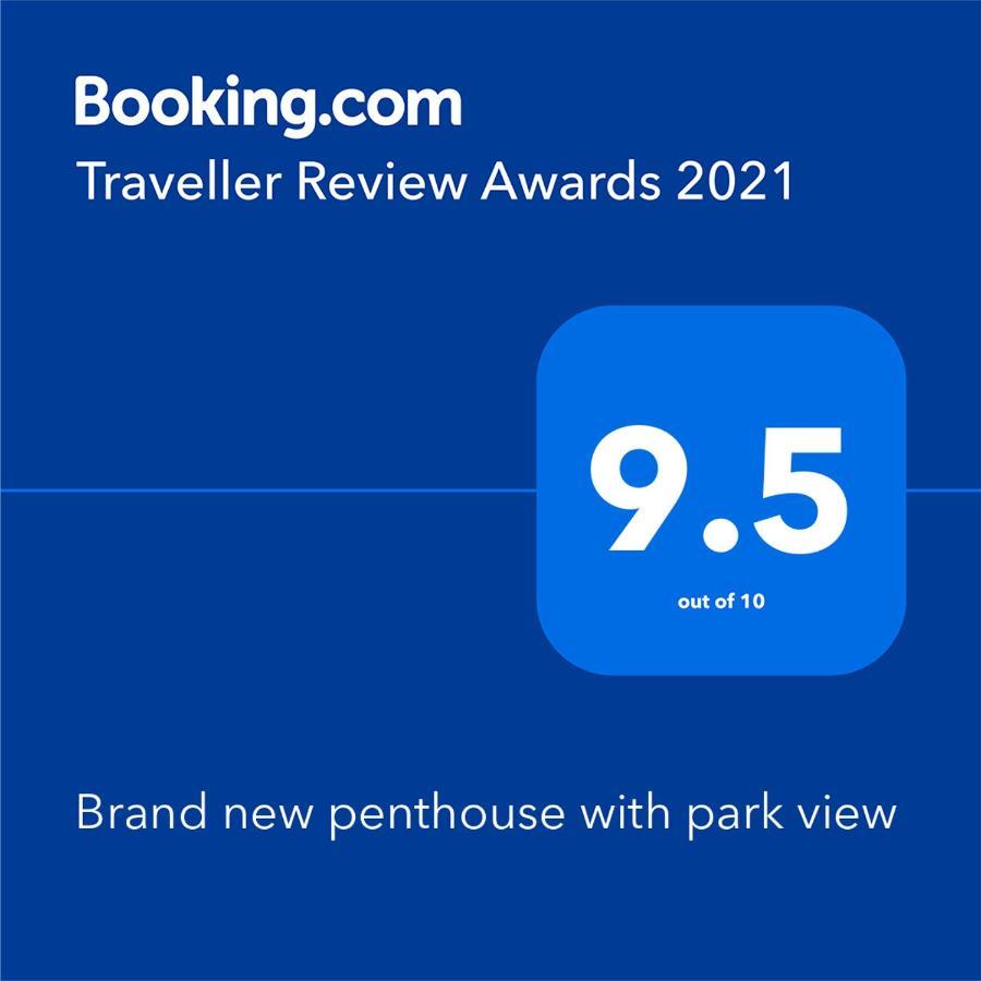 Appartamento Penthouse With Park View Christchurch Esterno foto