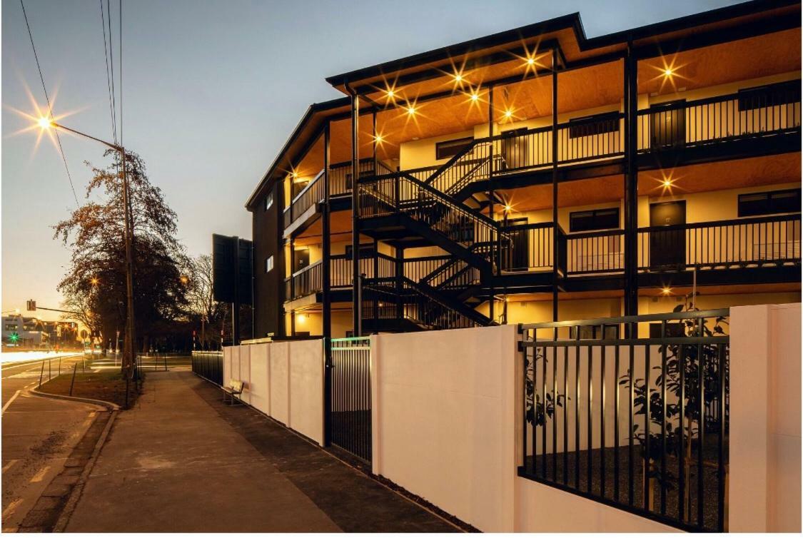 Appartamento Penthouse With Park View Christchurch Esterno foto